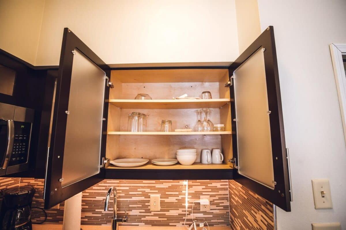 Free Parking Free Wifi With Kitchen Washer Dryer Relux Studio Group 2 Apartment ฮูสตัน ภายนอก รูปภาพ